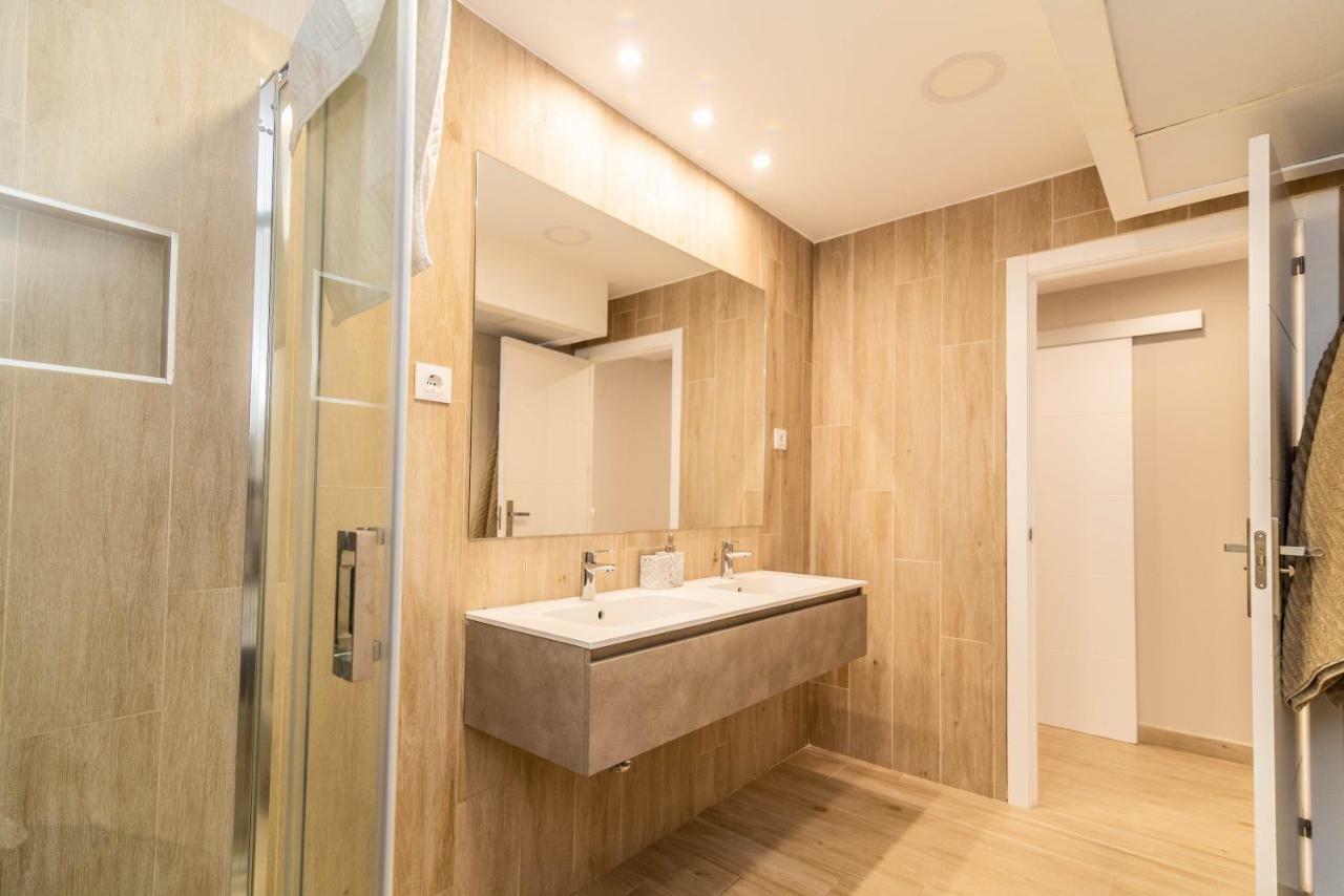 Luxury Apartment Soho By Nagoa Homes Малага Экстерьер фото